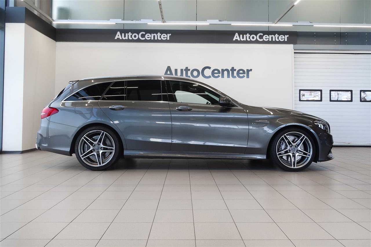 Mercedes-Benz C 63 AMG 2020, bild 4/17