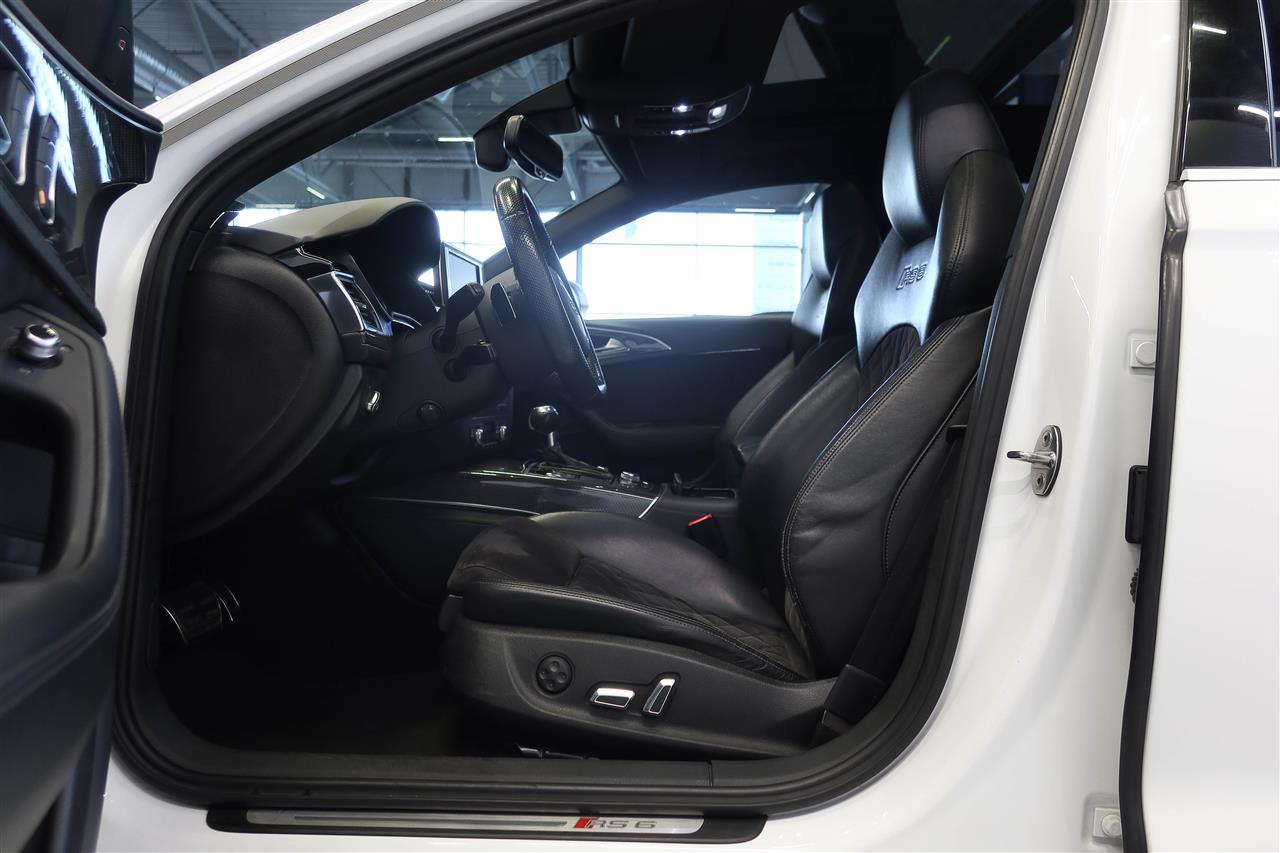 Audi RS6 2014, kuva 6/15
