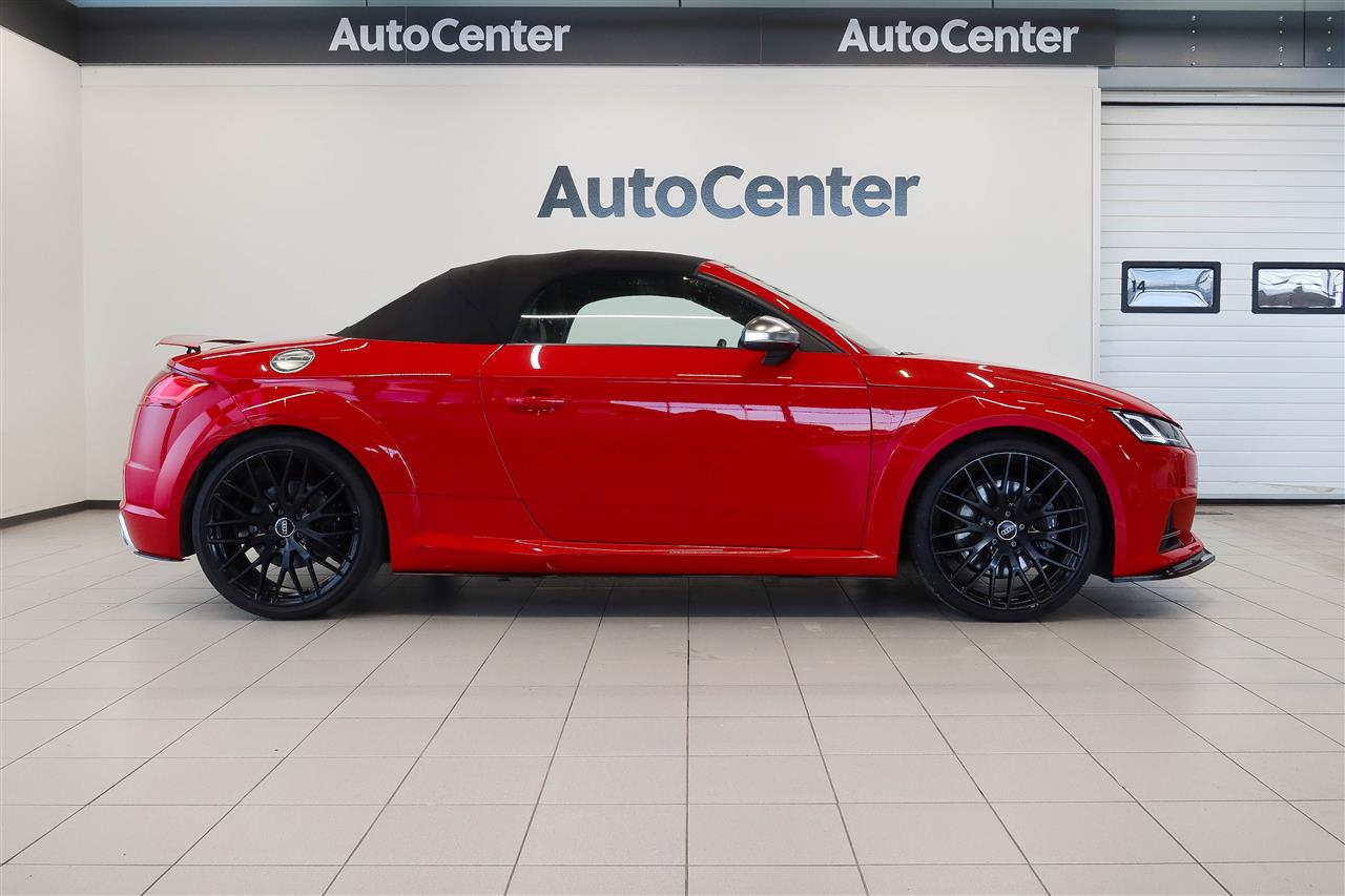 Audi TTS Coupé Quattro S Line 2015, kuva 2/18