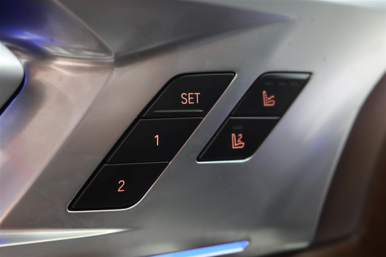 BMW XM G09 2024, kuva 7/17