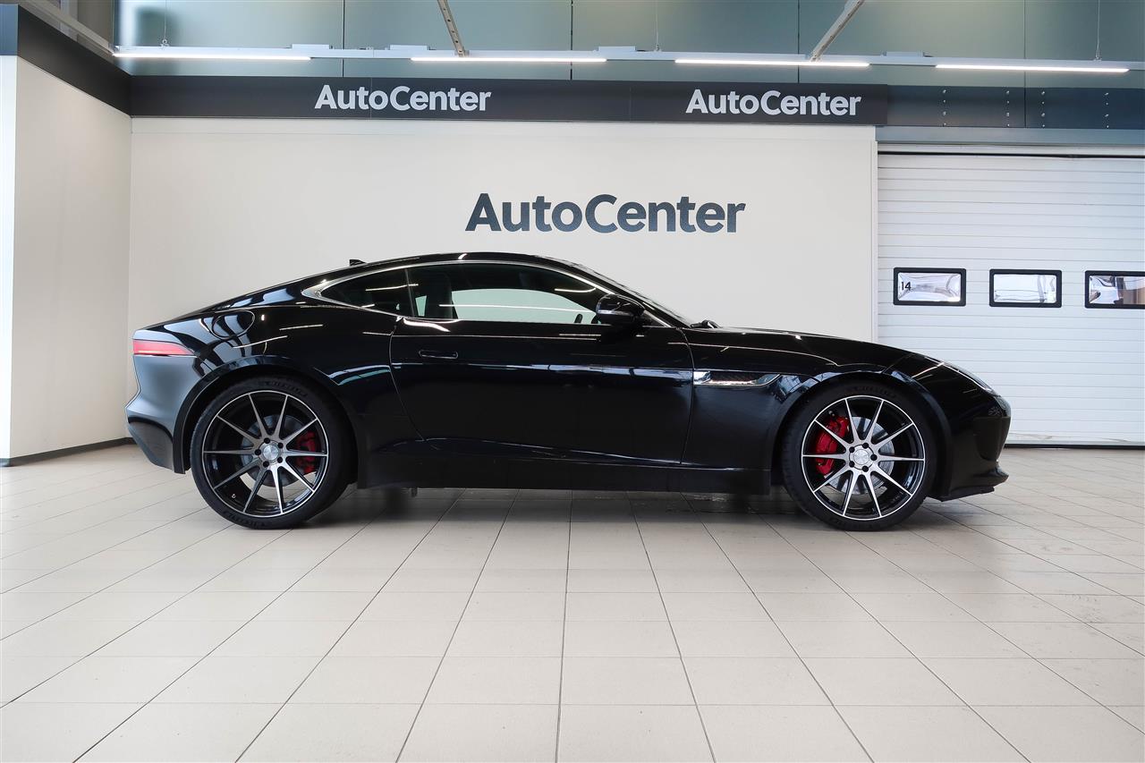 Jaguar F-type 3,0 V6 340PS Coupé 2015, kuva 4/11