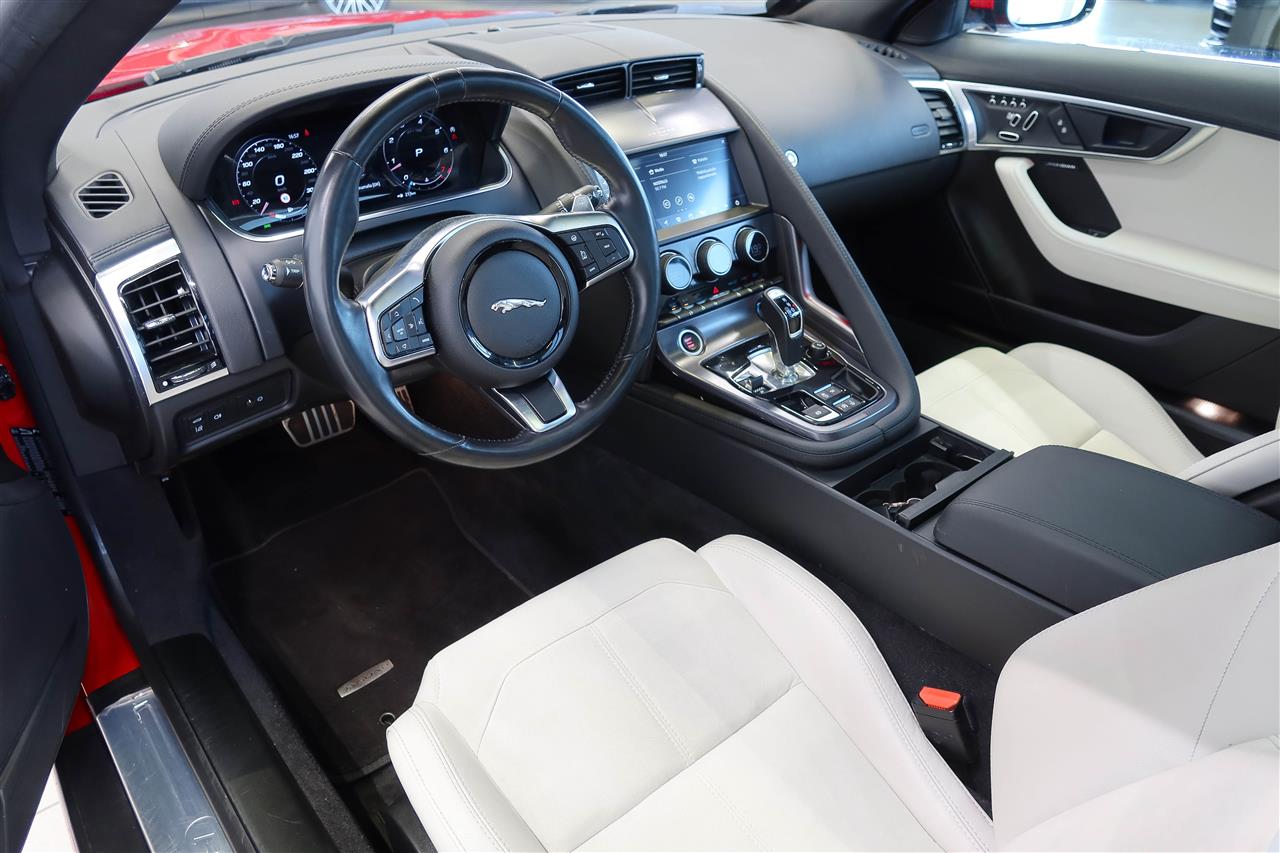 Jaguar F-type 2021, kuva 7/17