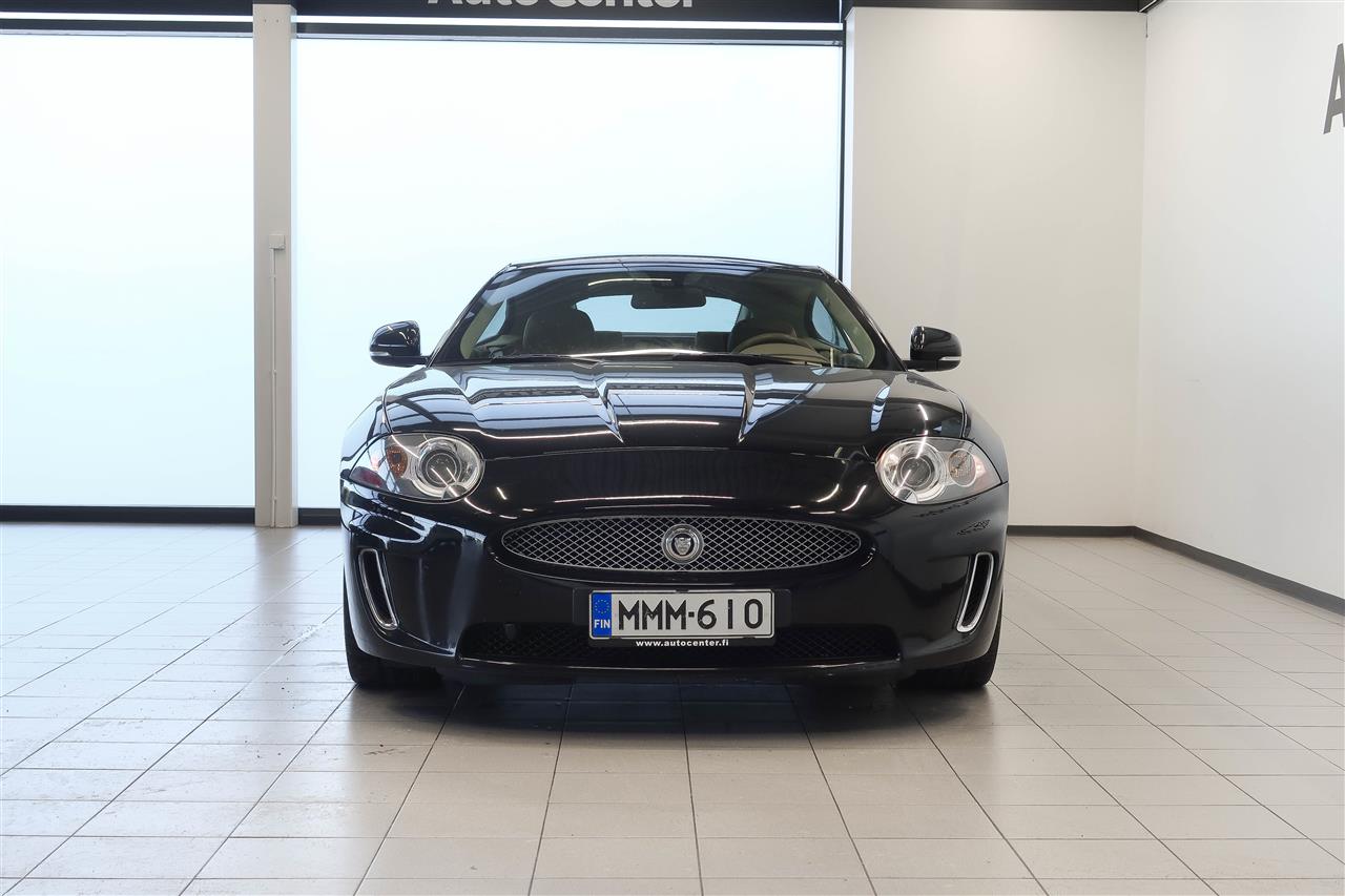 Jaguar XK 5,0 V8 Coupe 2011, kuva 3/12