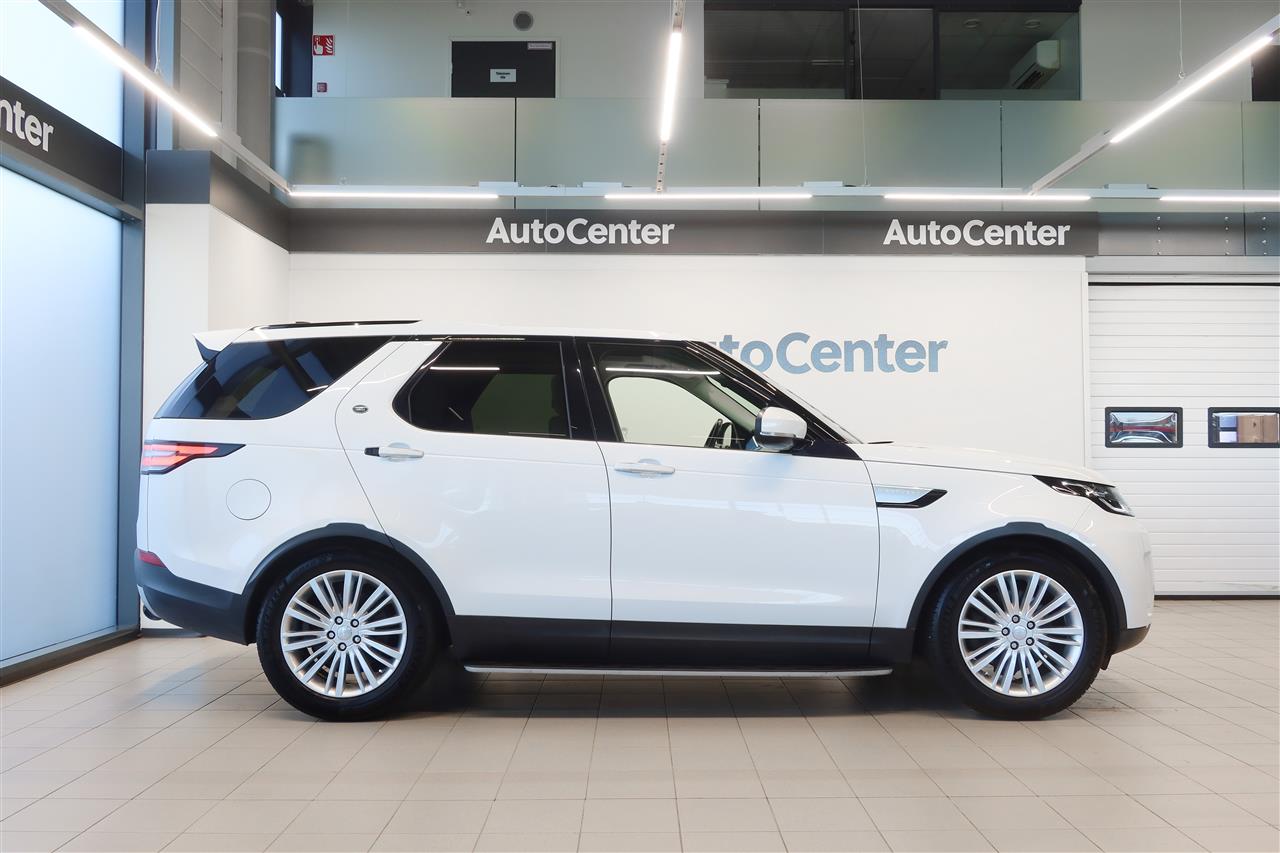Land Rover Discovery 3,0 Td6 HSE Luxury 2017, kuva 3/12