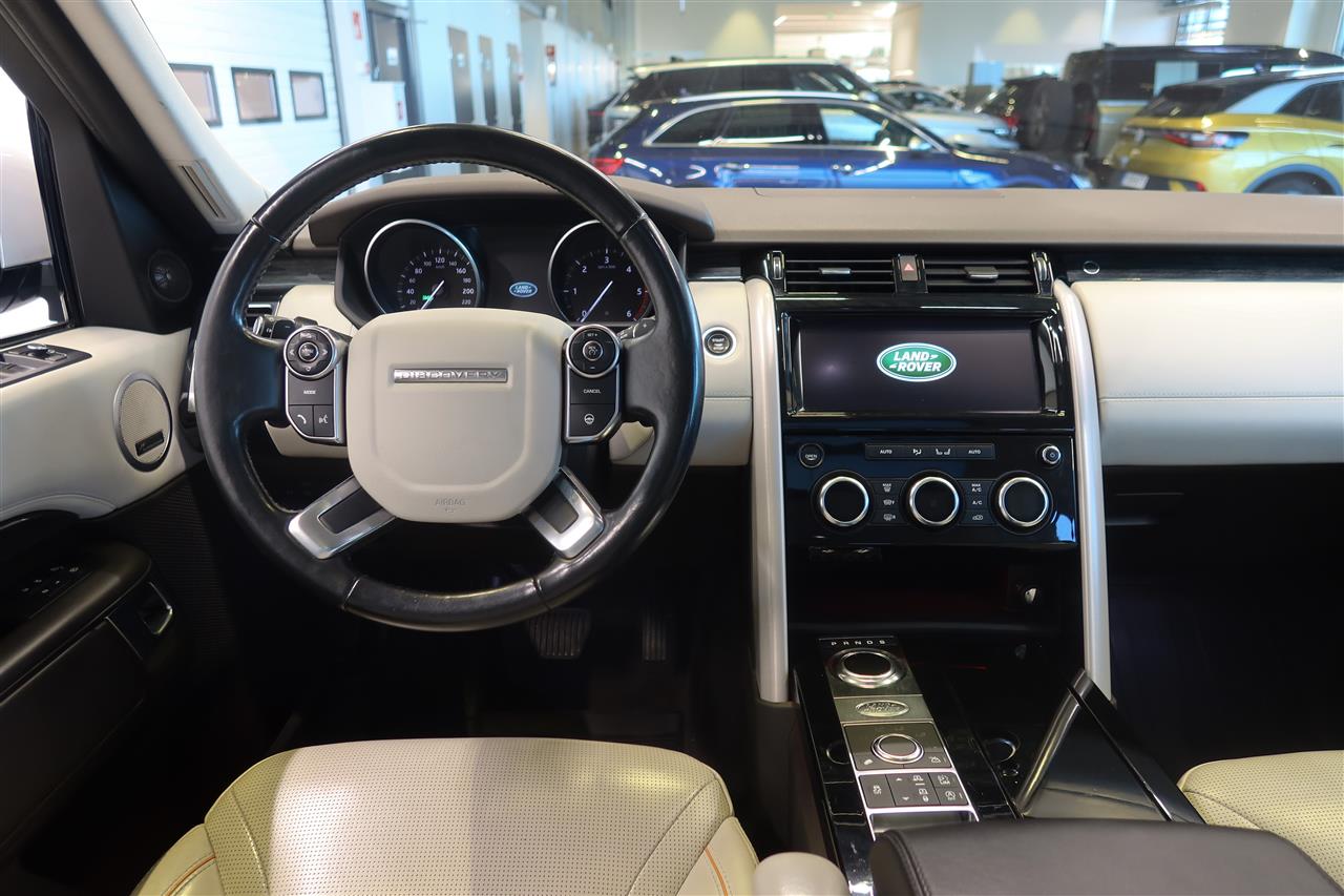 Land Rover Discovery 3,0 Td6 HSE Luxury 2017, kuva 5/12