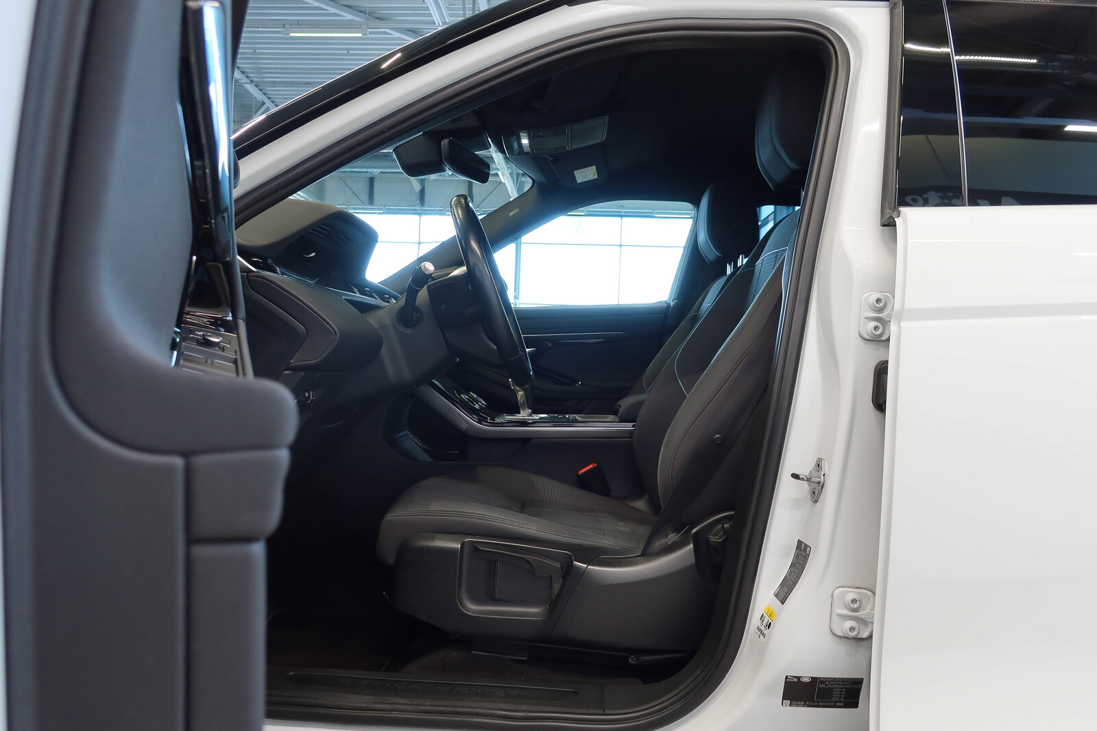 Land Rover Range Rover Evoque 2019, kuva 7/14