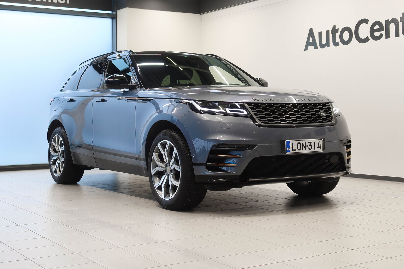 Land Rover Range Rover Velar 2018, kuva 2/14