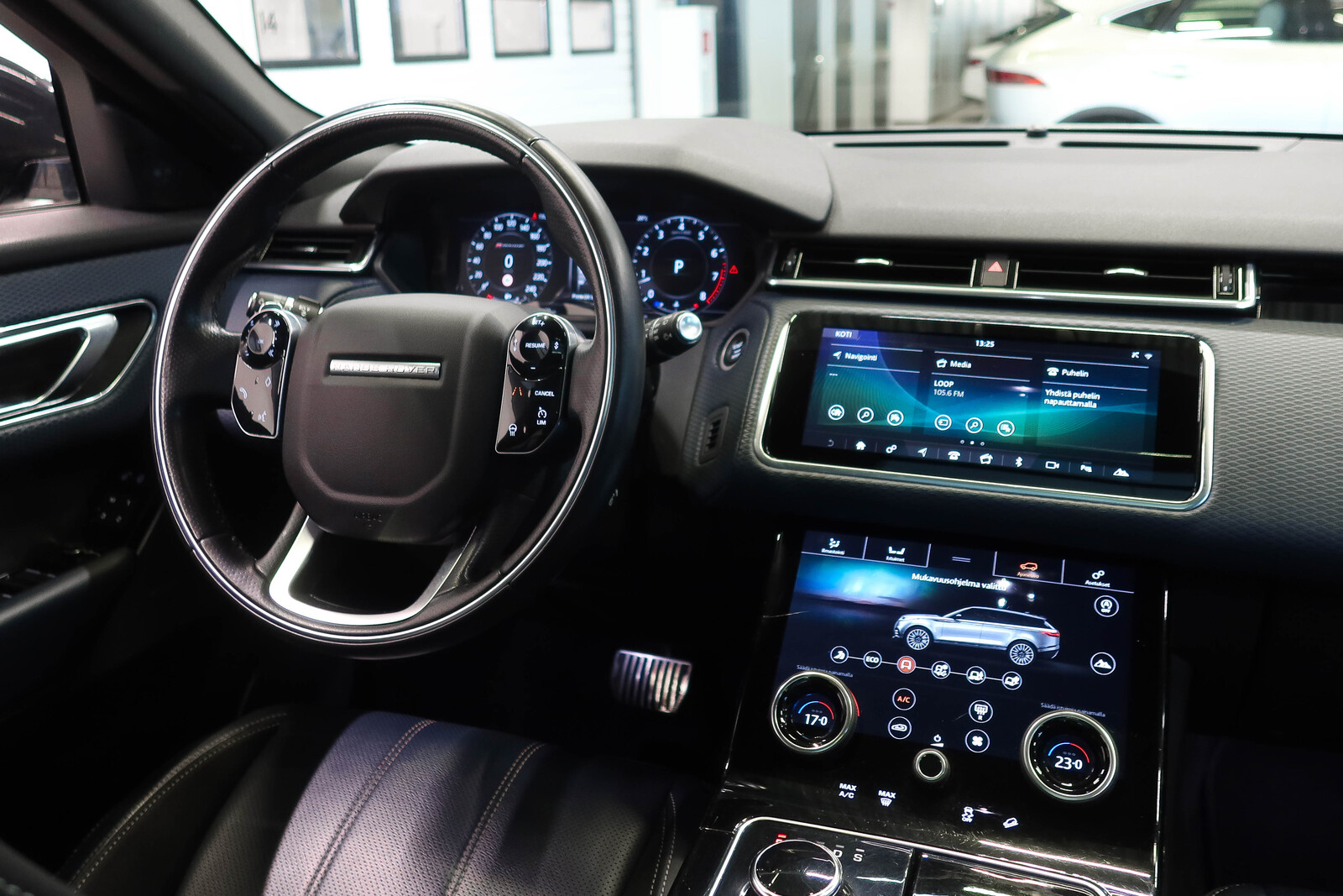 Land Rover Range Rover Velar 2018, kuva 7/14