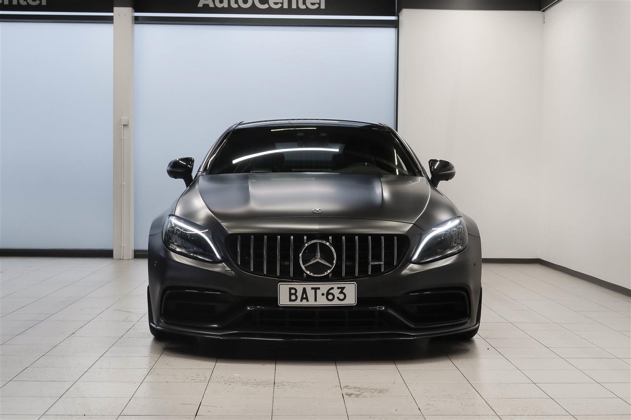 Mercedes-Benz C 63 AMG C63S Coupé A 2020, kuva 4/18