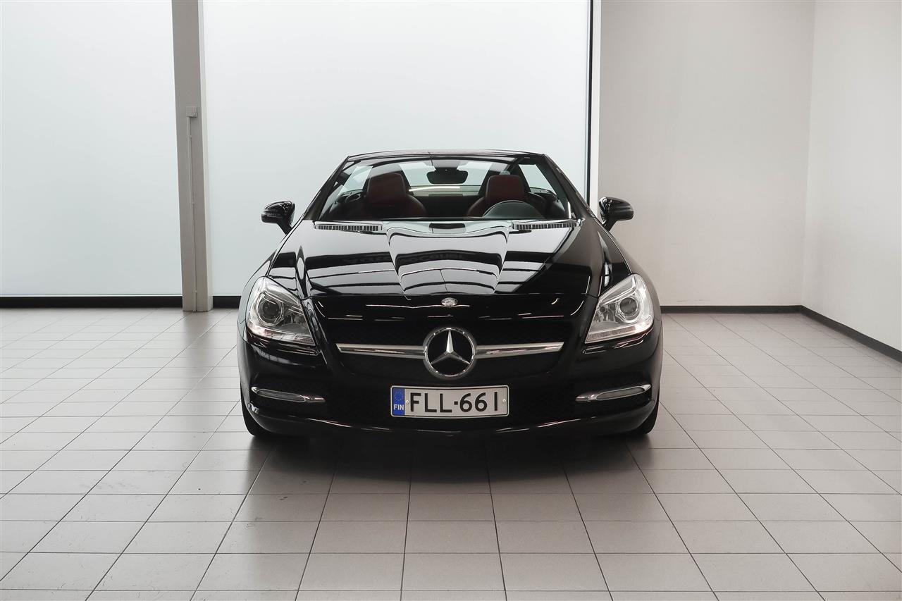 Mercedes-Benz SLK 200 1,8L 2012, kuva 3/24