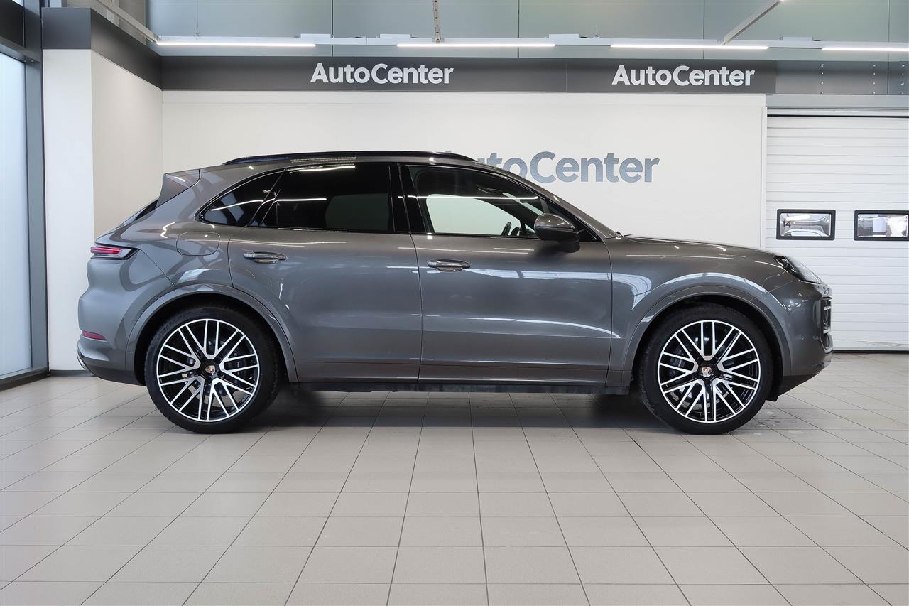 Porsche Cayenne E-Hybrid SportDesign 2024, kuva 4/13