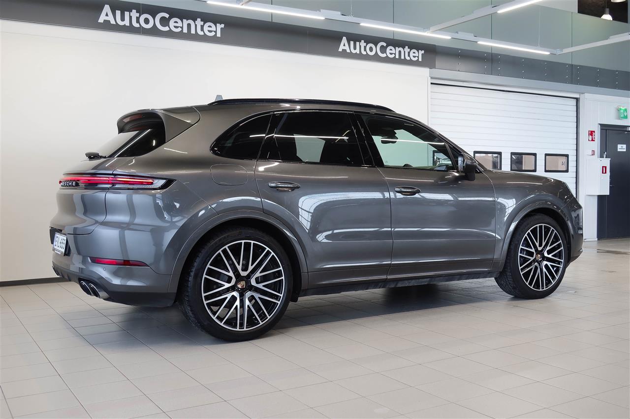 Porsche Cayenne E-Hybrid SportDesign 2024, kuva 5/13