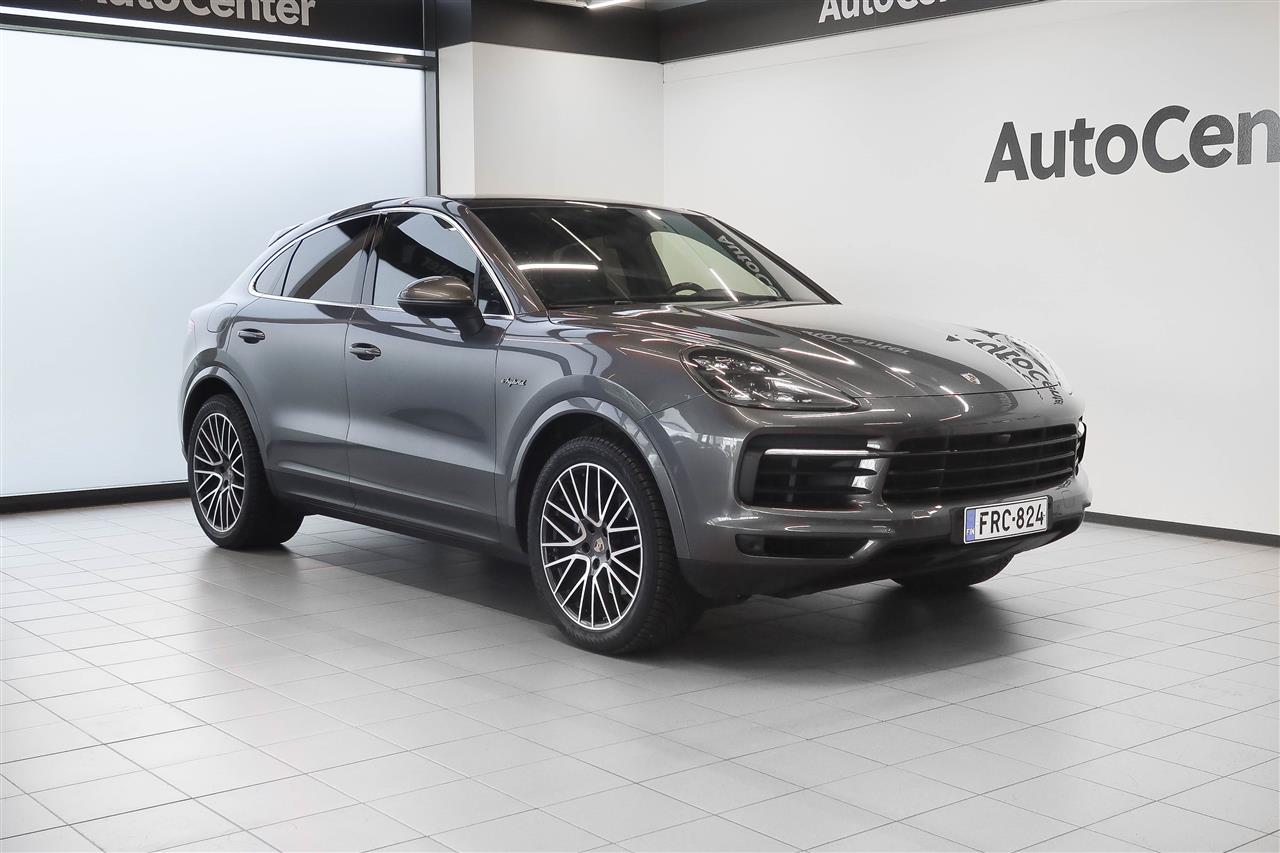 Porsche Cayenne E-Hybrid Coupé 2021, kuva 2/16