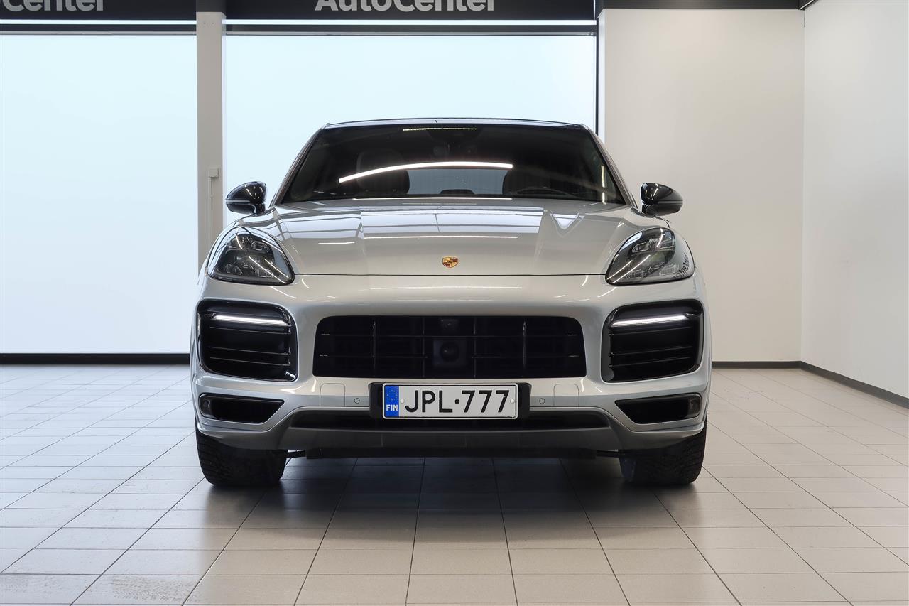 Porsche Cayenne E-Hybrid Coupé 2020, kuva 3/14