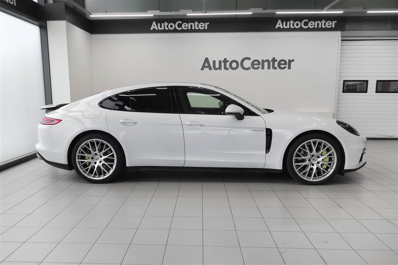 Porsche Panamera 4 E-Hybrid 2017, kuva 5/19