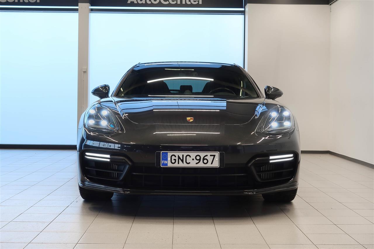 Porsche Panamera 4 E-Hybrid SportDesign 2018, kuva 3/15