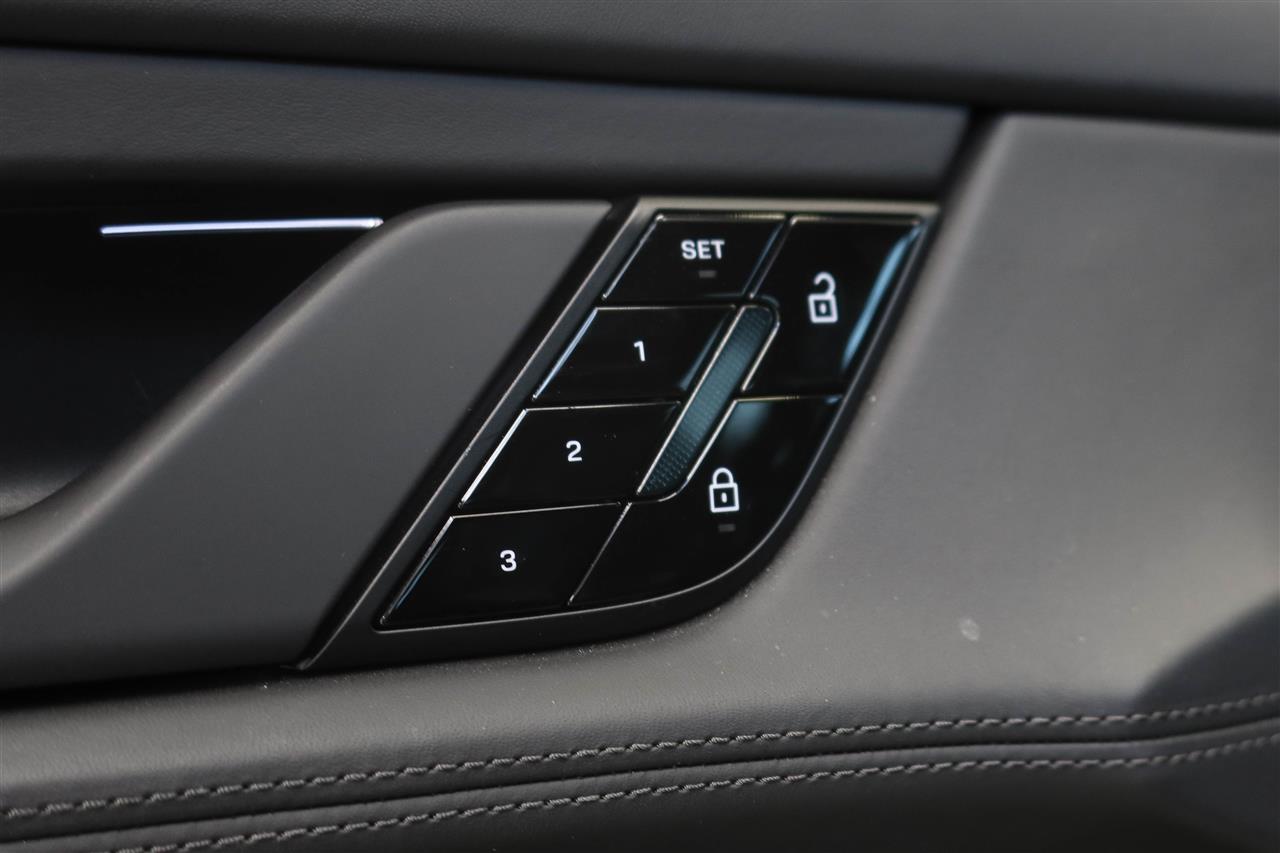 Porsche Taycan 4S Performance 2020, kuva 7/15