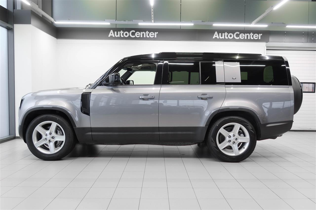 Land Rover Defender 2024, photo 7/18