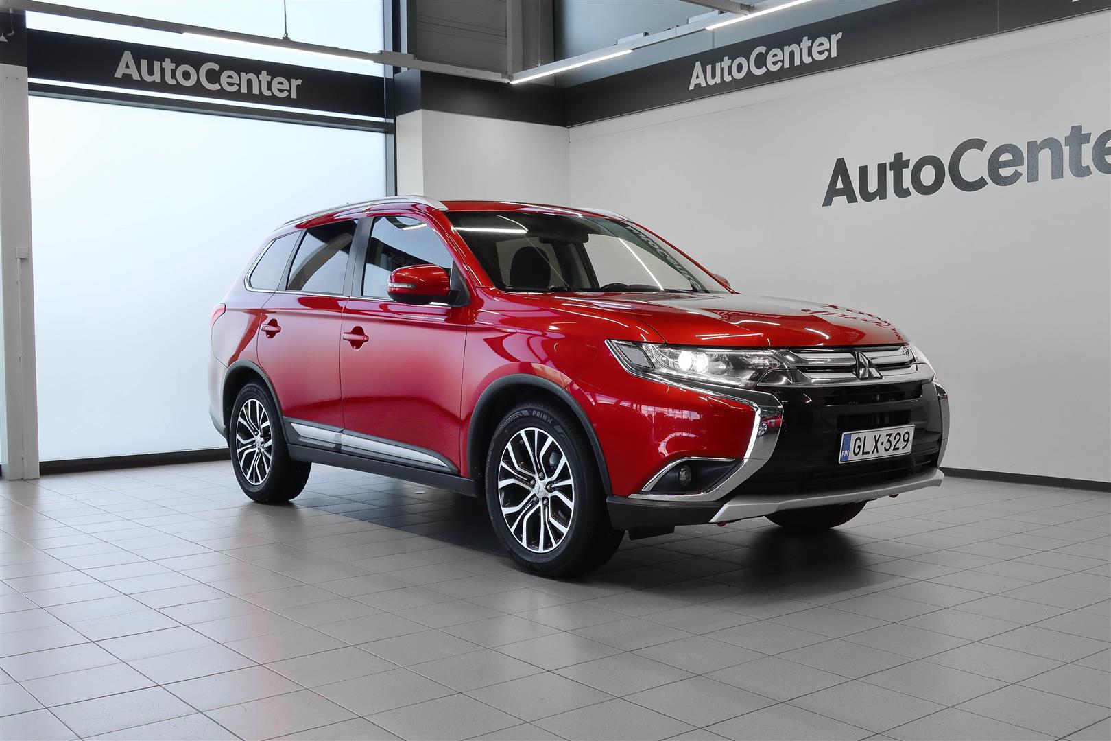 Mitsubishi Outlander 2016, photo 3/24