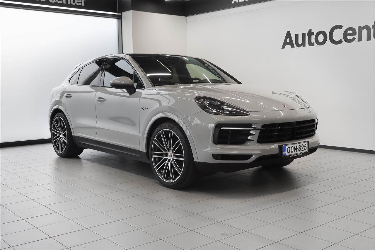 Porsche Cayenne E-Hybrid Coupé 2020, kuva 3/17