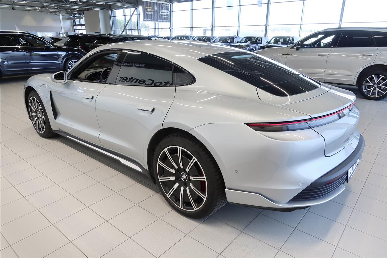 Porsche Taycan 4S 420 kW 2020, kuva 6/23