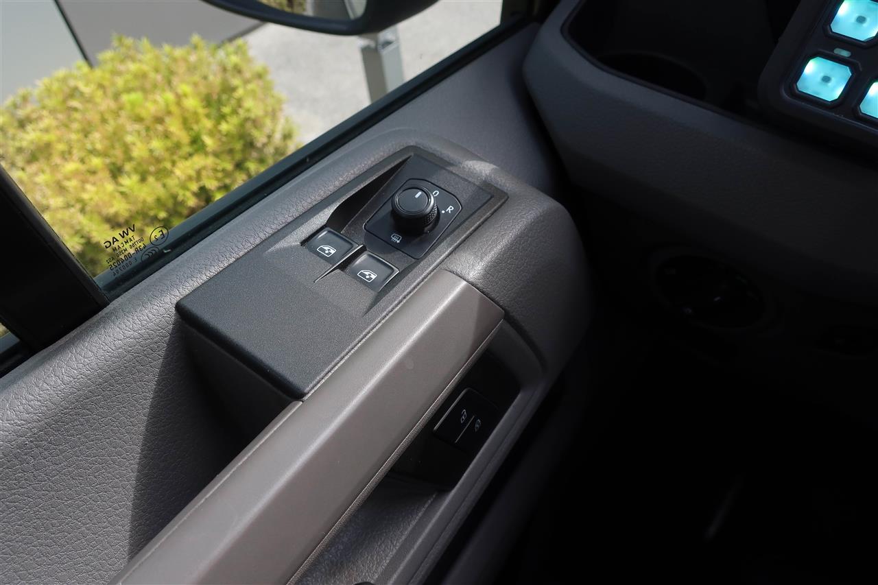 Volkswagen Crafter Matkailuauto 2018, kuva 5/17
