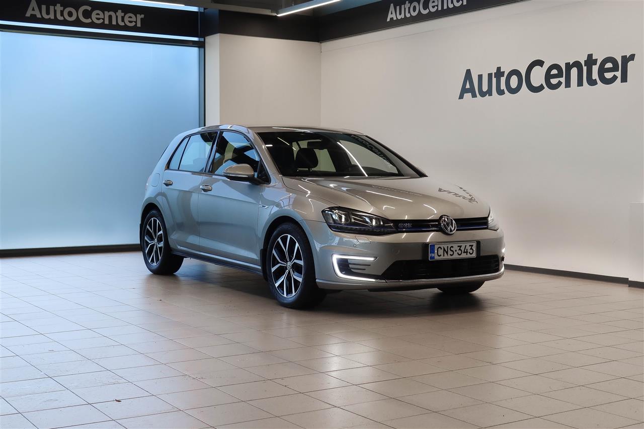 Volkswagen Golf 2015, kuva 3/26